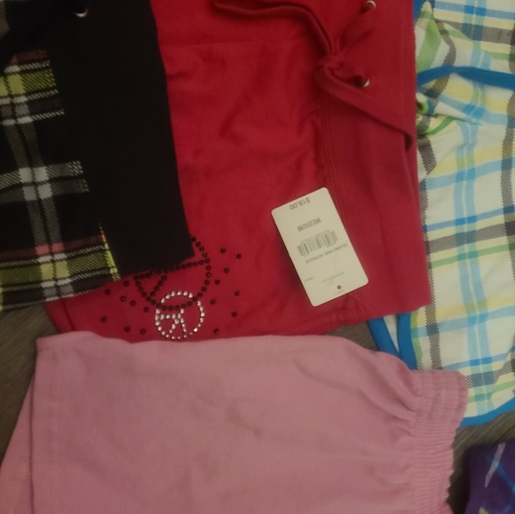 Lot of junior shorts - Picture 2 of 6